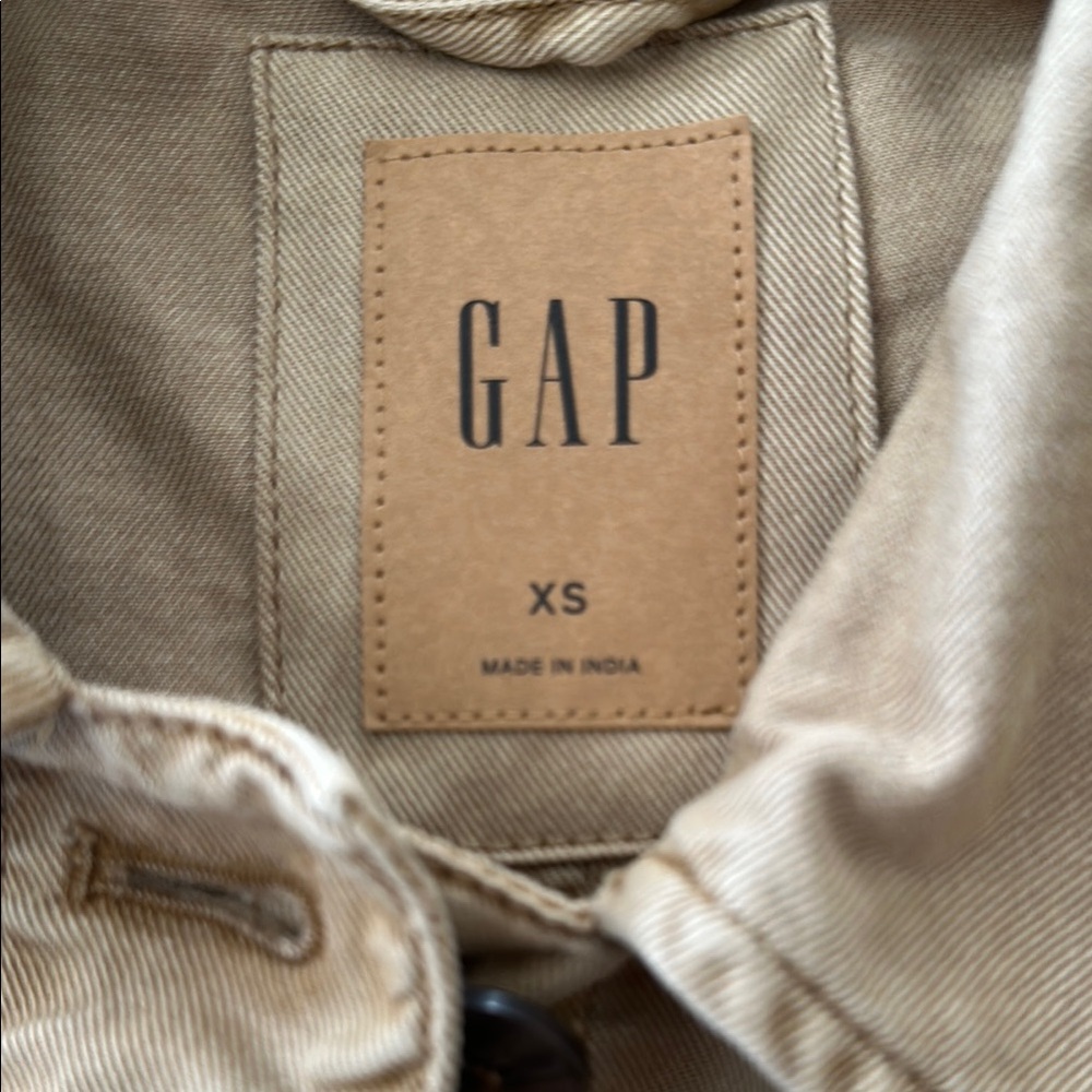 Tan Button-Up Jacket - Picture 4 of 6